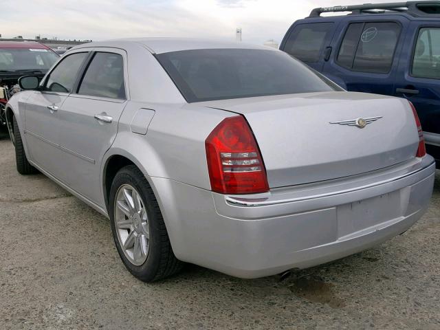 2C3KA63H26H129859 - 2006 CHRYSLER 300C SILVER photo 3