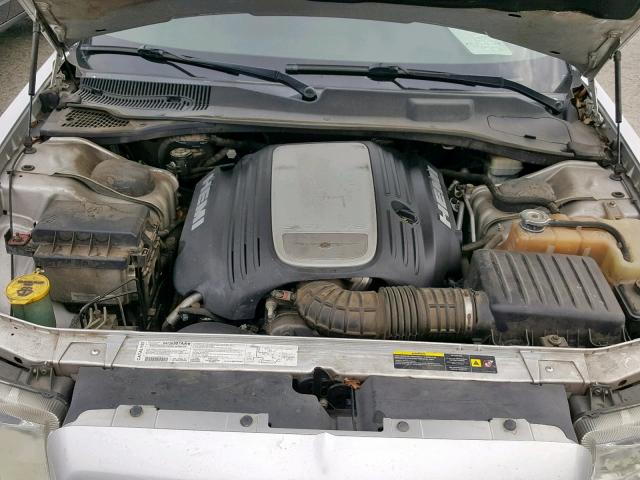 2C3KA63H26H129859 - 2006 CHRYSLER 300C SILVER photo 7