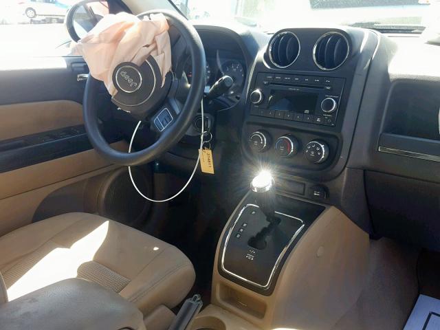 1J4NT1FB9BD146737 - 2011 JEEP COMPASS SP Қызыл фото 9