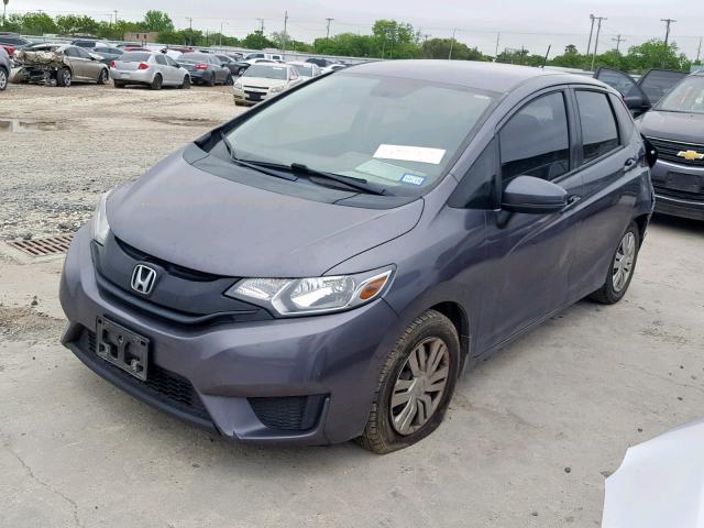 3HGGK5G57FM720863 - 2015 HONDA FIT LX GRAY photo 2