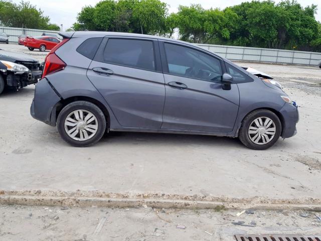 3HGGK5G57FM720863 - 2015 HONDA FIT LX GRAY photo 9