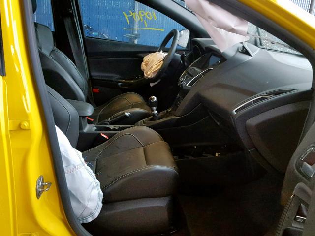 1FADP3L99HL230337 - 2017 FORD FOCUS ST YELLOW photo 5