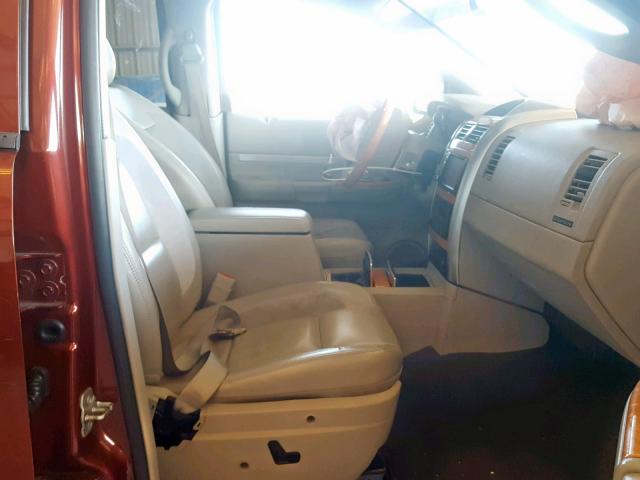 1A8HX58218F105083 - 2008 CHRYSLER ASPEN LIMI 勃艮第红 照片 5