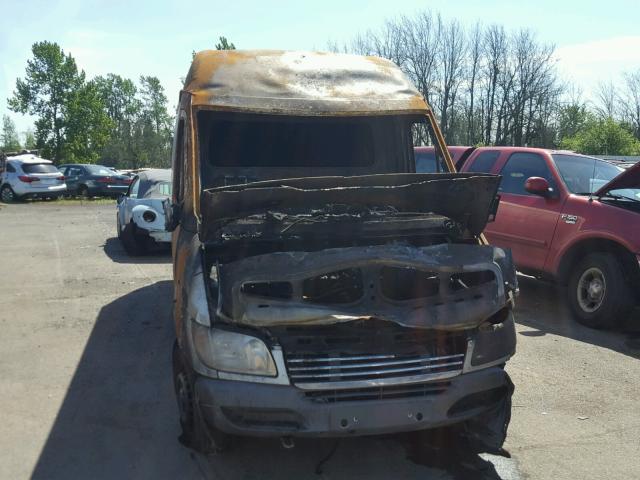 WD2YD742535497161 - 2003 SPRINTER 2500 SPRIN BURN photo 9