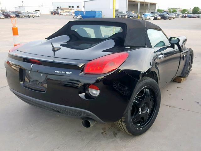 1G2MB35BX8Y102026 - 2008 PONTIAC SOLSTICE BLACK photo 4