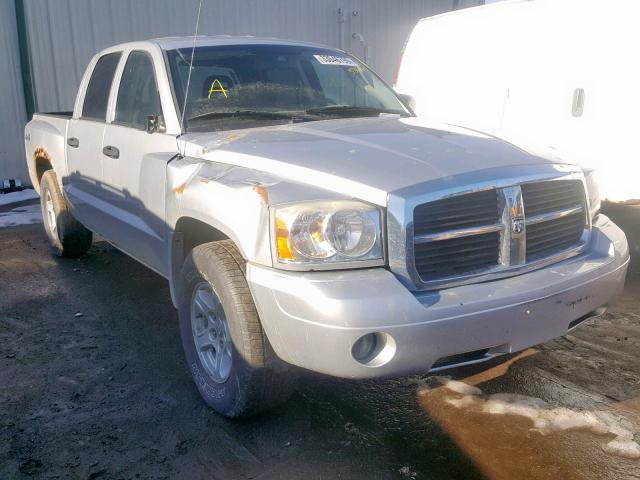 1D7HW48K06S536402 - 2006 DODGE DAKOTA QUA SILVER photo 1