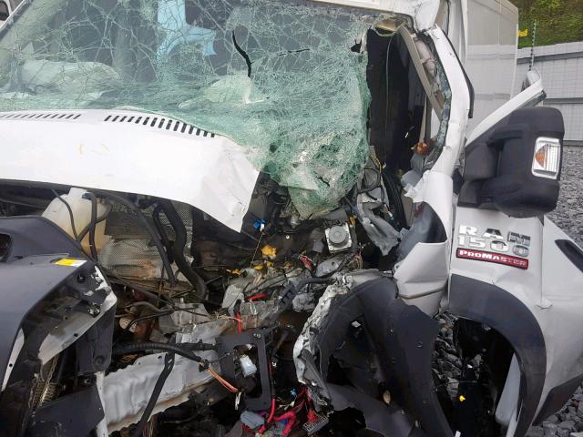 3C6TRVAG2GE127238 - 2016 RAM PROMASTER 白色 照片 9