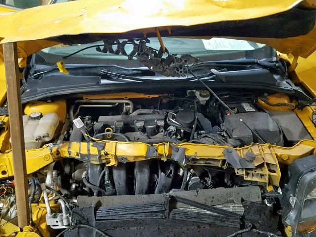 1FAHP3N24CL243197 - 2012 FORD FOCUS TITA YELLOW photo 7