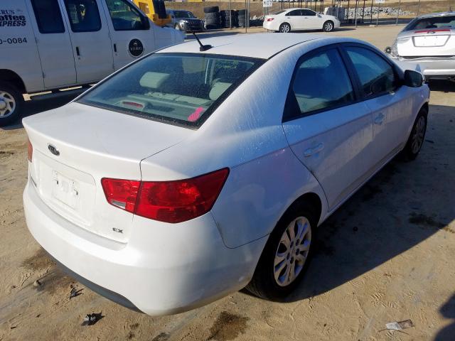 KNAFU4A22B5322891 - 2011 KIA FORTE EX  photo 4