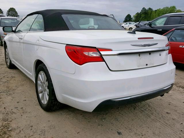 1C3BC2EB8BN547906 - 2011 CHRYSLER 200 TOURIN WHITE photo 3