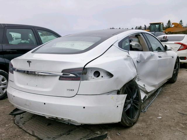 5YJSA1E26GF136604 - 2016 TESLA MODEL S أبيض صورة 4