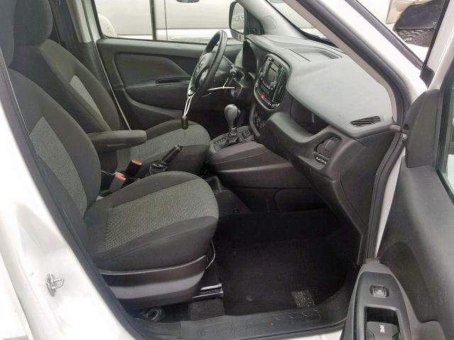 ZFBERFAB2H6D49013 - 2017 RAM PROMASTER 白色 照片 5