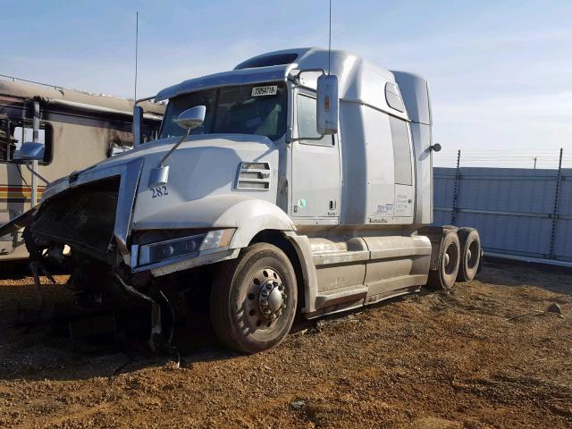 5KJJBHDR0HLJE9796 - 2017 WESTERN STAR/AUTO CAR 5700 XE WHITE photo 2