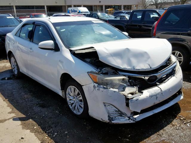 4T1BD1FK4CU054261 - 2012 TOYOTA CAMRY HYBR WHITE photo 1