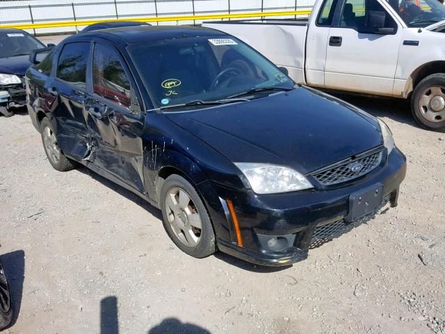 1FAHP34NX6W214530 - 2006 FORD FOCUS ZX4 BLACK photo 1