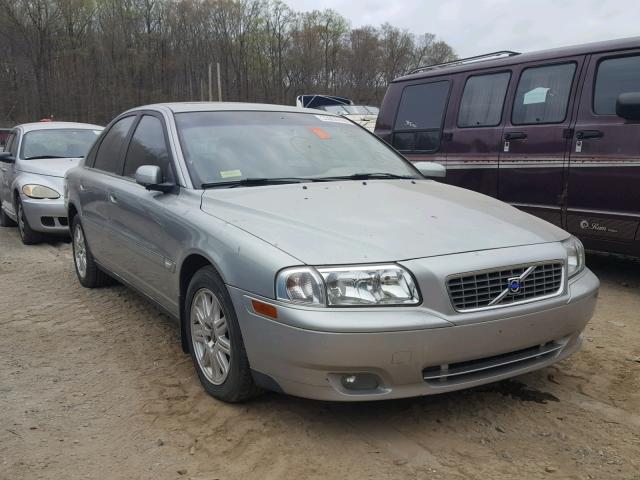 YV1TS592051401200 - 2005 VOLVO S80 2.5T GRAY photo 1