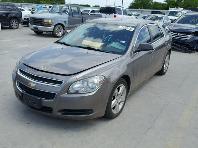 1G1ZB5EB4AF226011 - 2010 CHEVROLET MALIBU LS CHARCOAL photo 2