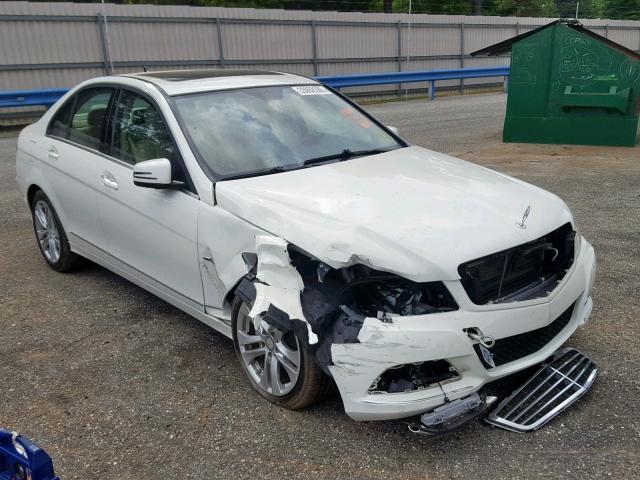 WDDGF4HB7CR218422 - 2012 MERCEDES-BENZ C 250 WHITE photo 1