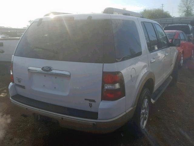 1FMEU74826ZA01881 - 2006 FORD EXPLORER E WHITE photo 4