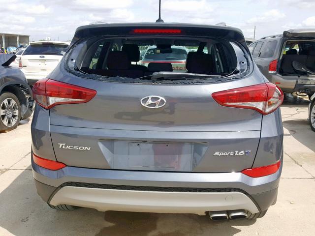 KM8J33A26HU317620 - 2017 HYUNDAI TUCSON LIM GRAY photo 9