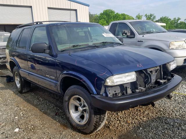 1GNCS13W22K143138 - 2002 CHEVROLET BLAZER BLUE photo 1