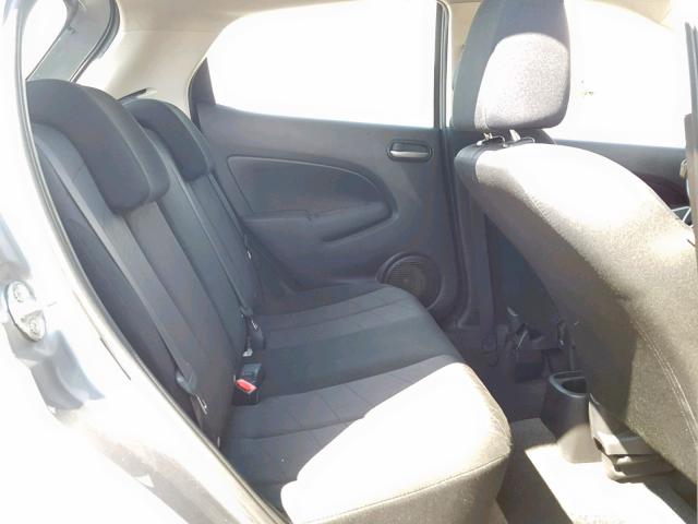 JM1DE1KZ5E0173136 - 2014 MAZDA MAZDA2 SPO 银色 照片 6