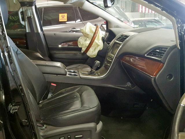 2LMDJ8JK0DBL33848 - 2013 LINCOLN MKX BLACK photo 5