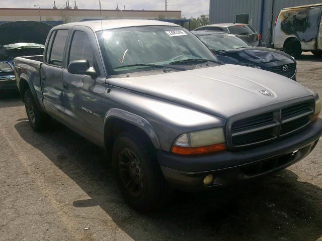 1B7HL38X02S661287 - 2002 DODGE DAKOTA QUA GRAY photo 1