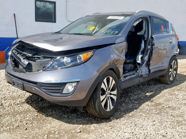 KNDPC3A21B7024745 - 2011 KIA SPORTAGE E SILVER photo 9