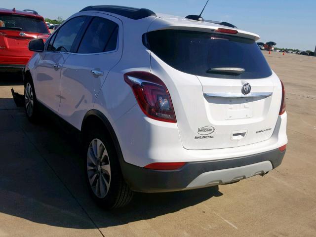 KL4CJASB6JB687550 - 2018 BUICK ENCORE PRE WHITE photo 3