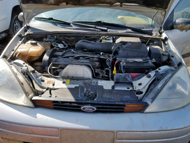 3FAFP31361R110073 - 2001 FORD FOCUS ZX3 SILVER photo 7