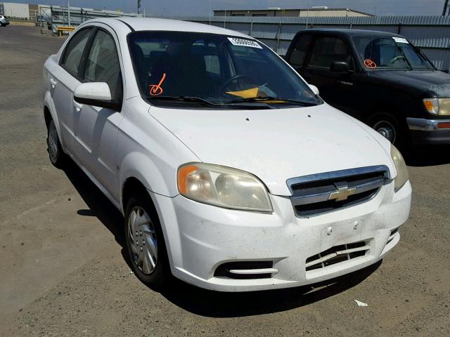 KL1TD56E19B387829 - 2009 CHEVROLET AVEO LS WHITE photo 1