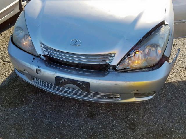 JTHBF30G630090747 - 2003 LEXUS ES 300 SILVER photo 9