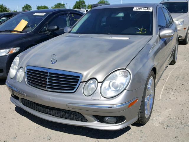 WDBUF76J26A856930 - 2006 MERCEDES-BENZ E 55 AMG GRAY photo 2