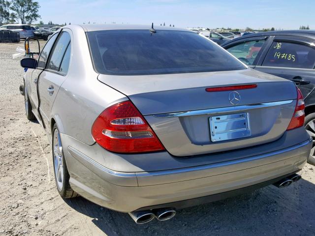 WDBUF76J26A856930 - 2006 MERCEDES-BENZ E 55 AMG GRAY photo 3