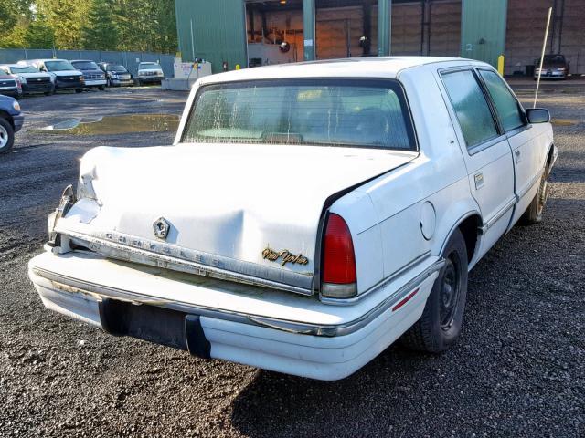 1C3XC66R8ND862241 - 1992 CHRYSLER NEW YORKER WHITE photo 4