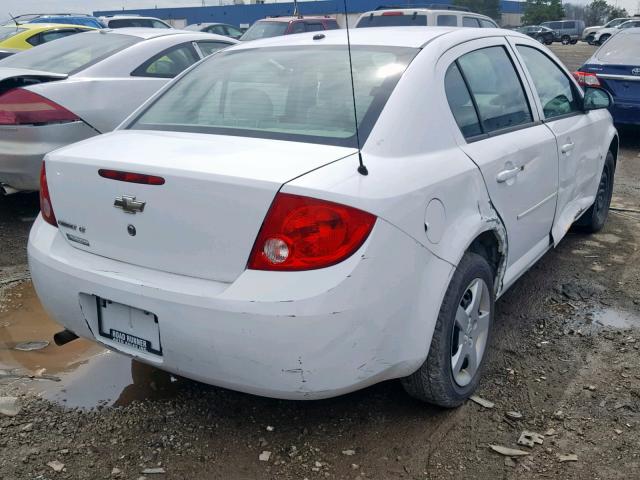 1G1AL58F687197530 - 2008 CHEVROLET COBALT LT WHITE photo 4