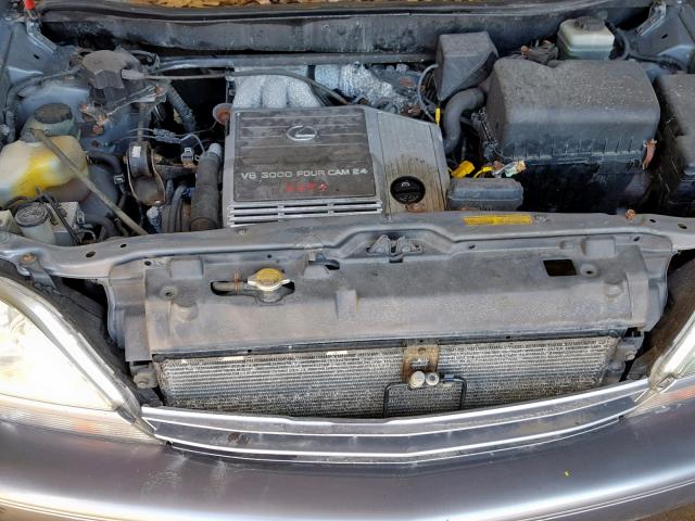 JTJHF10U320250603 - 2002 LEXUS RX 300 SILVER photo 7