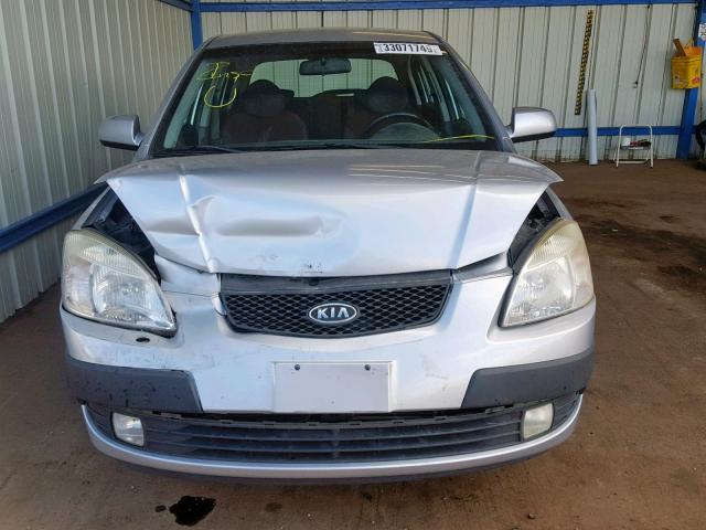 KNADE163986345950 - 2008 KIA RIO 5 SX SILVER photo 9