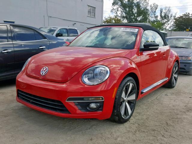 3VW7T7AT7EM813019 - 2014 VOLKSWAGEN BEETLE TUR RED photo 2