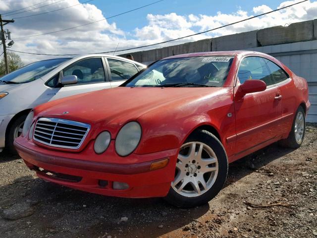 WDBLJ65G0XF058912 - 1999 MERCEDES-BENZ CLK 320 RED photo 2