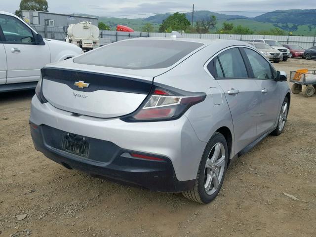 1G1RC6S56HU162321 - 2017 CHEVROLET VOLT LT GRAY photo 4