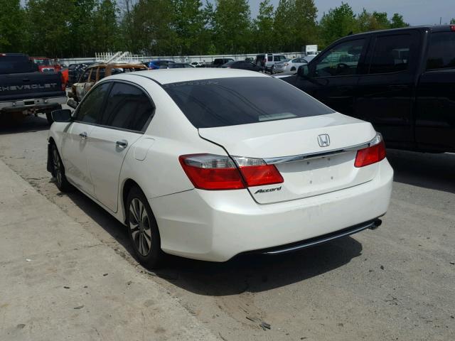 1HGCR2F37DA106818 - 2013 HONDA ACCORD LX WHITE photo 3