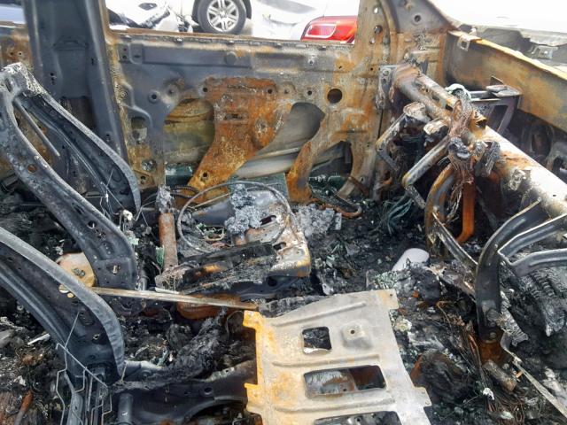 1GCGTCEN9J1124209 - 2018 CHEVROLET COLORADO L WHITE photo 5