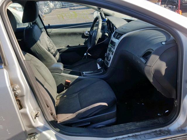 1G1ZC5E12BF177297 - 2011 CHEVROLET MALIBU 1LT 银色 照片 5