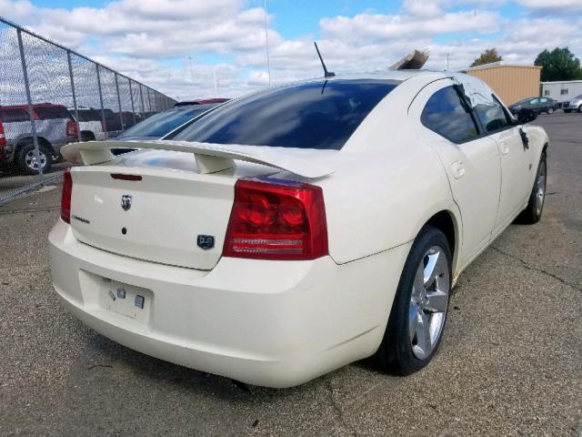 2B3KA33G58H309472 - 2008 DODGE CHARGER SX CREAM photo 4