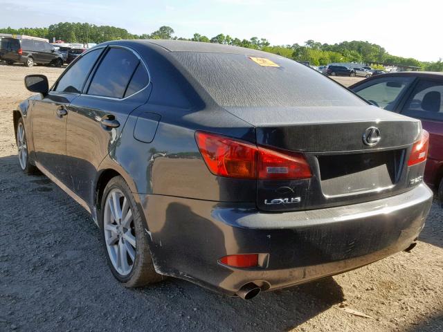 JTHBK262365018767 - 2006 LEXUS IS 250 GRAY photo 3