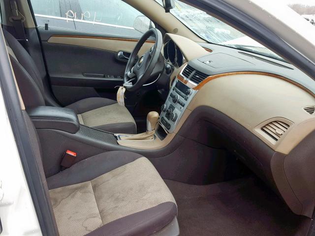 1G1ZC5E01CF273639 - 2012 CHEVROLET MALIBU 1LT WHITE photo 5