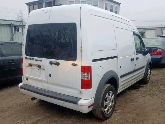 NM0LS7DN2BT070684 - 2011 FORD TRANSIT CO WHITE photo 4