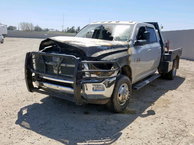 3D73Y4CL8BG626998 - 2011 DODGE RAM 3500 SILVER photo 2